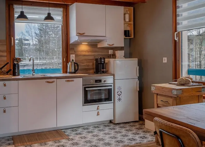 Apartment Refuge De L'aiguille - 2 Bedroom Duplex In The Heart Of Chamonix