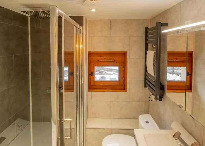 Apartment Refuge De L'aiguille - 2 Bedroom Duplex In The Heart Of Chamonix