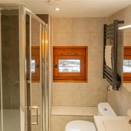 Apartman Refuge De L'aiguille - 2 Bedroom Duplex In The Heart Of Chamonix